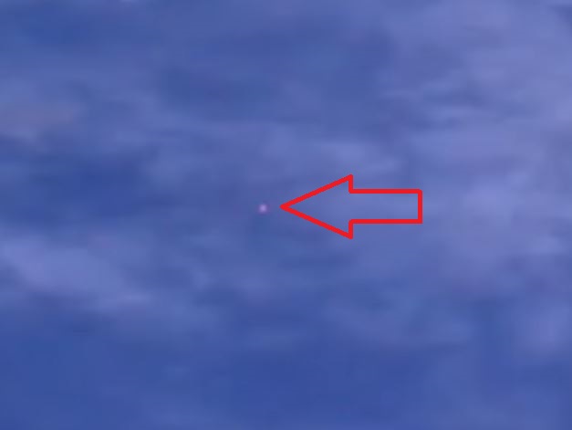 UFO728.JPG